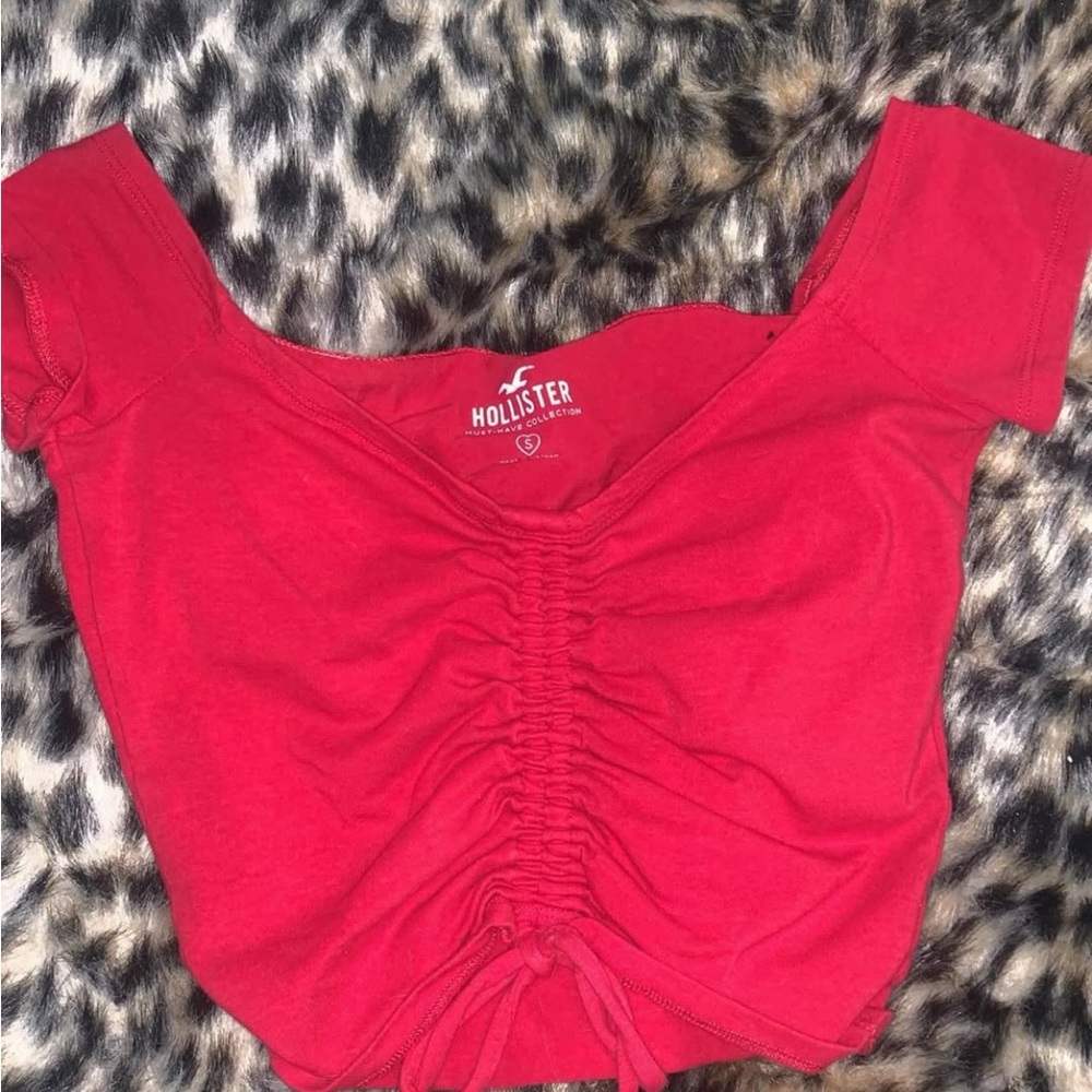 Hollister Women's Red Ruched Top